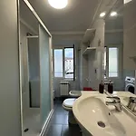 Lake, Lakefront 30m Apartmán