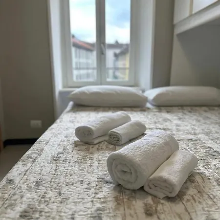 Lake, Lakefront 30m Apartamento Como